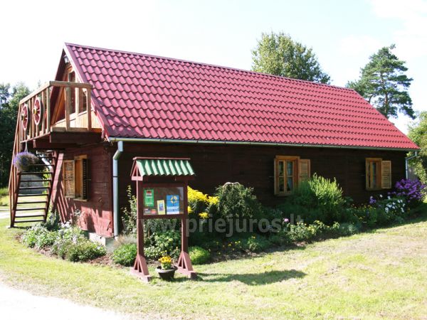 Stovyklavietė Ērgļi vietos palapinėms, nameliai, pirtis, banketų salė - 1