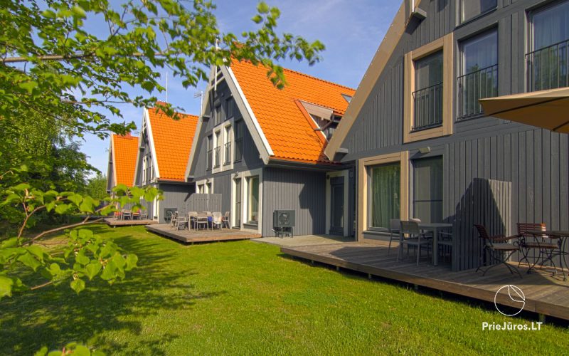 Nidas māja