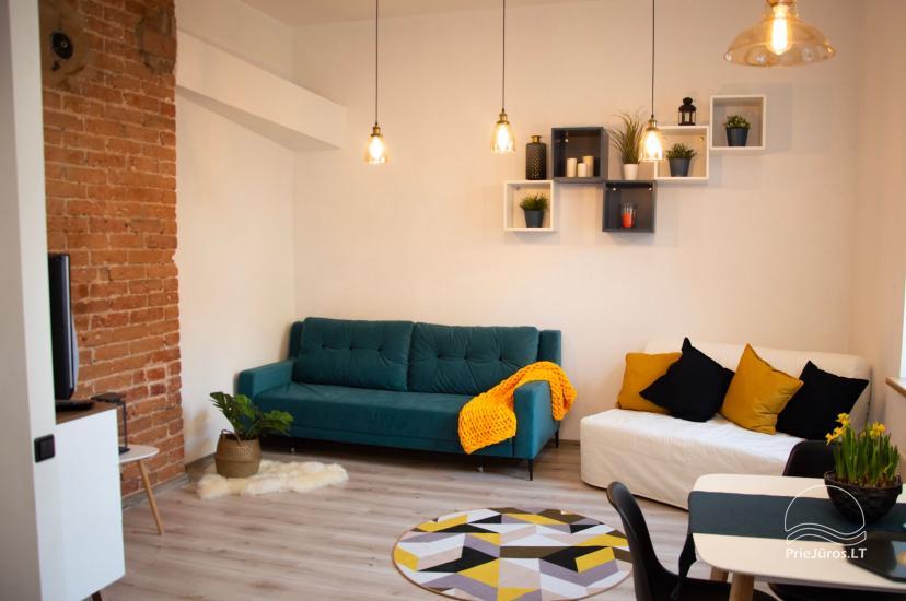 Studio tipo apartamentų ir dviejų kambarių buto nuoma Liepojoje - 1
