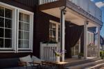 Riverfront Home - Skandynawskie domki na brzegu rzeki