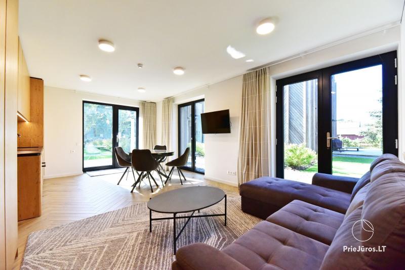 Prabangūs 3 miegamųjų apartamentai Pervalkoje 4-6 asm.