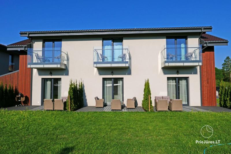 2021 atidaryti apartamentai Kunigiškiuose 2-6 asmenims. Terasos, balkonėliai