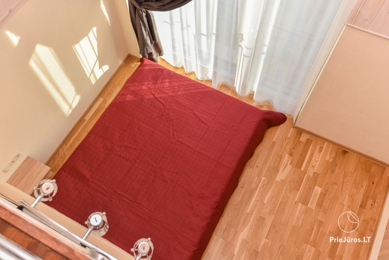 Jaukių, naujai įrengtų namelių su terasomis nuoma Šventojoje. Tik 150 metrų iki jūros!