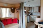 Angliško tipo  vasarnamis 42 m2. Iki jūros 180 m. - 3