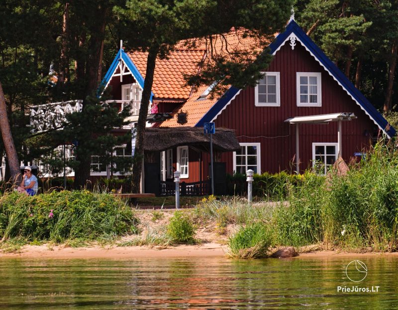 Zelta lagūna - ekskluzīva naktsmītne lagūnas krastā ar skatu uz kāpu