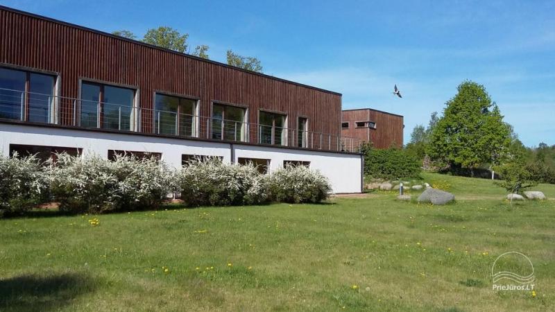 Viešbutis Rojoje „Rēderi”