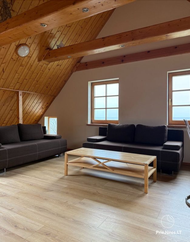 4 kambarių apartamentai per 2 aukštus su vaizdu į marias ir pavėsine kieme