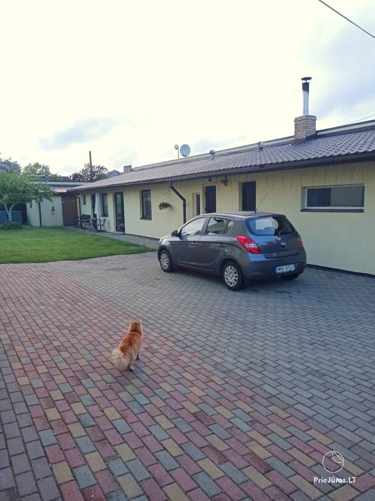 Dviejų kambarių apartamentai Ventspilyje nuosavame name, parkavimo vieta - 1