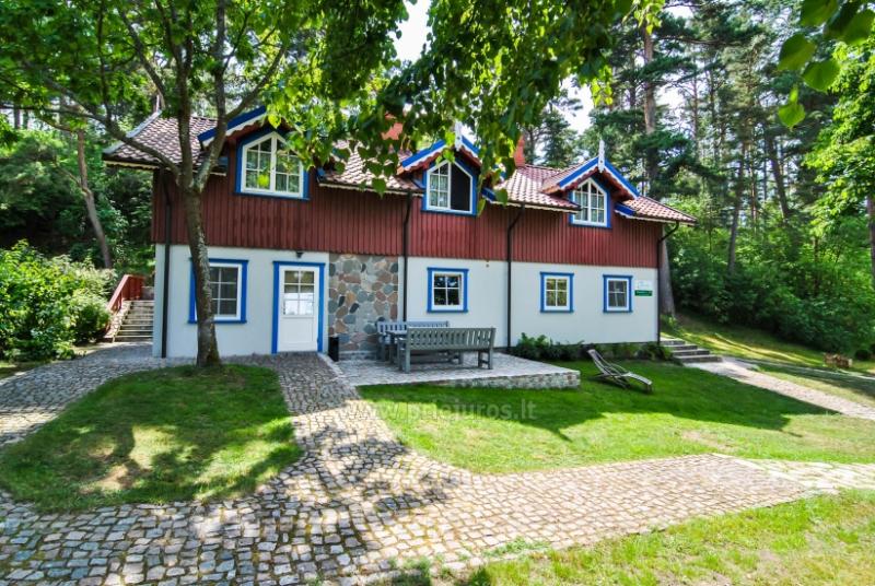 Gėlių Vila - vieno ir dviejų kambarių apartamentai Nidoje