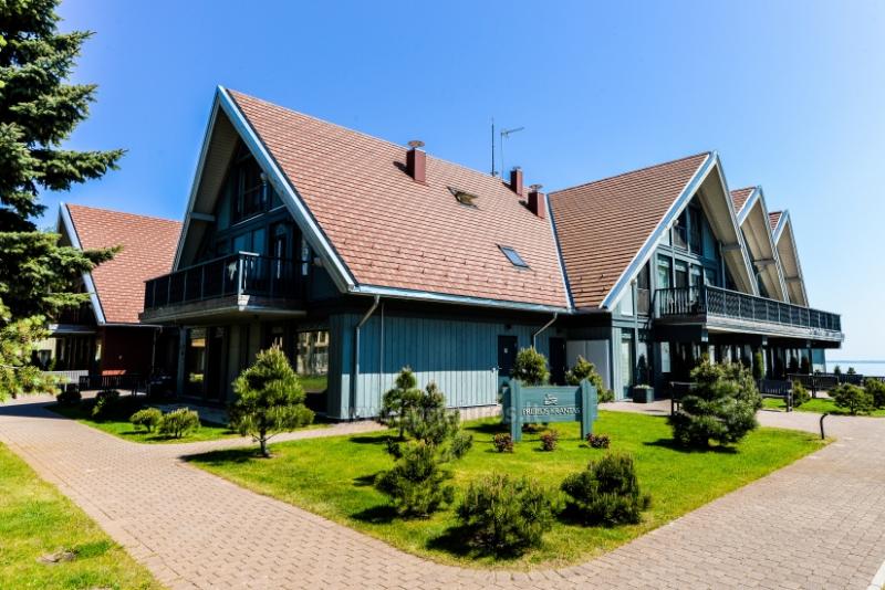 Apartamentas Preiloje ant Kuršių marių kranto, balkonas su vaizdu į marias