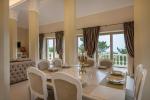 Royal Tower Apartments – išskirtiniai apartamentai ypatingiem svečiam ant pat Baltijos jūros kranto!