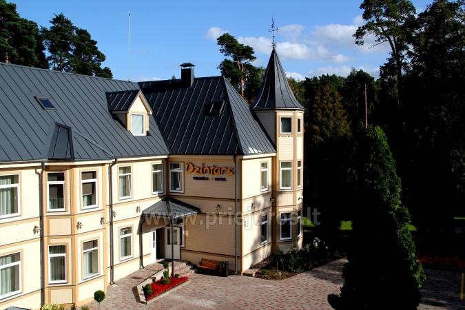 Naujųjų metų šventė Jūrmaloje viešbutyje „Dzintars”